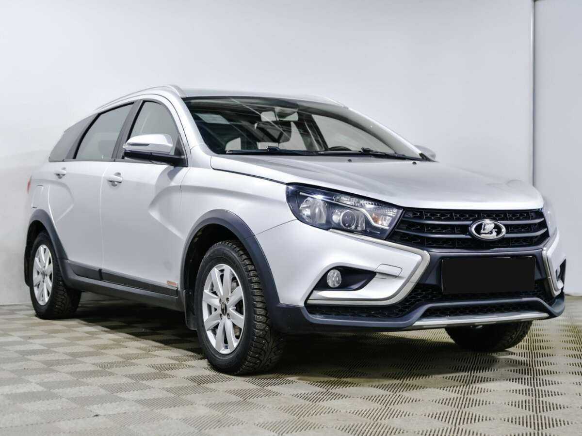 Lada (ВАЗ) Vesta SW, 2021 - фото №3